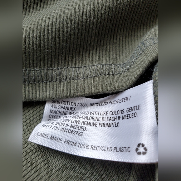 Top - Picture 5 of 5